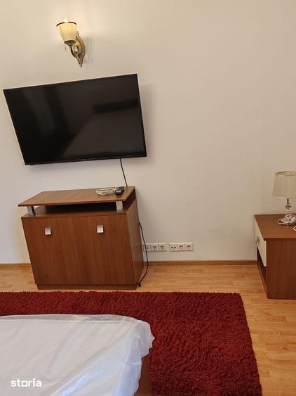 Apartament cu 3 camere decomandat în Doamna Ghica