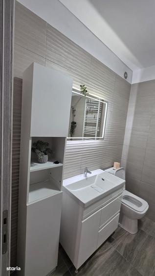 Apartament cu 2 camere decomandat în Exterior Vest