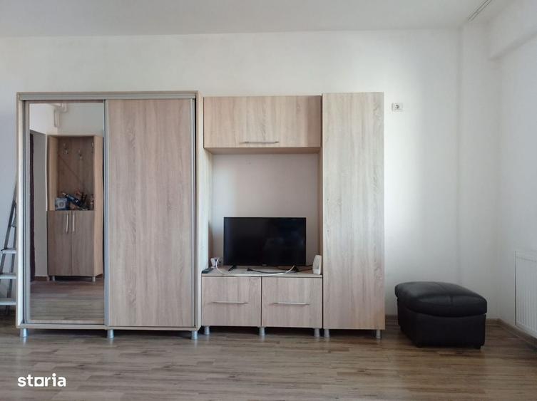 Vanzare garsoniera Militari Residence mobilata - 9