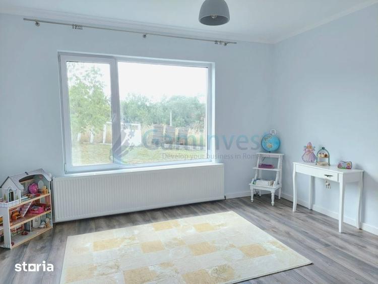 Casă cu 4 camere cu Teren 2846 Mp în Oșorhei