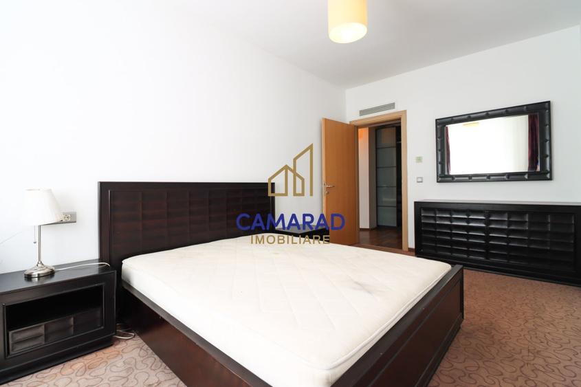 Apartament cu 3 camere decomandat, mobilat în Vitan