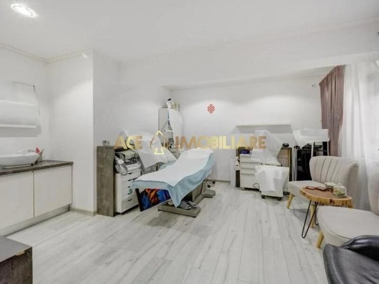 Apartament cu 2 camere decomandat în P-ța Universității