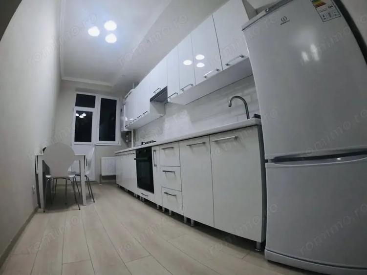 Apartament cu 2 camere decomandat în Griviței