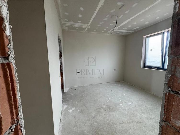 Duplex cu 3 camere cu Teren 320 Mp în Moșnița Nouă