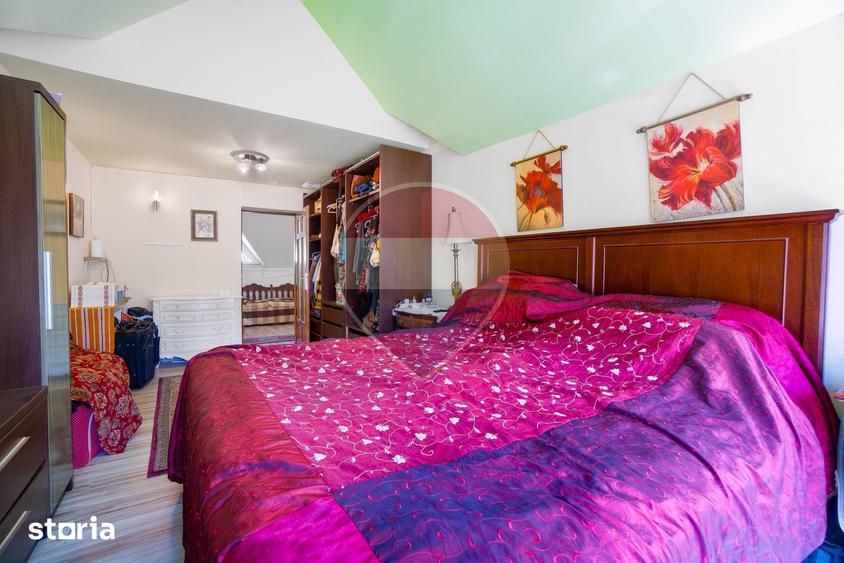 Casă cu 4 camere cu Teren 853 Mp în Moieciu