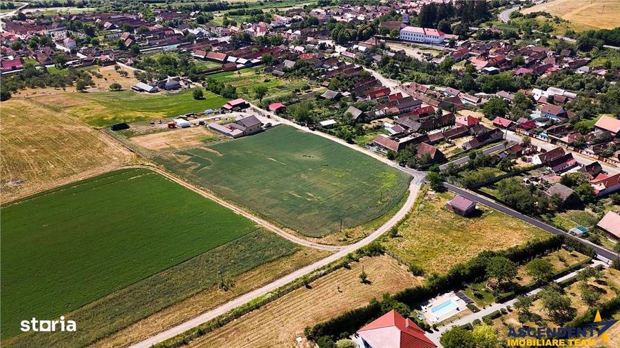 Teren de 1370 mp, în Măieruș