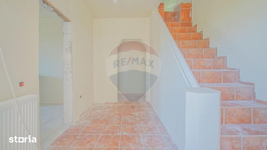 Casa cu poten?ial in Centrul Civic Bra?ov | 4 camere - 5