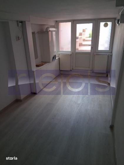 Casă cu 4 camere cu Teren 132 Mp în Tineretului