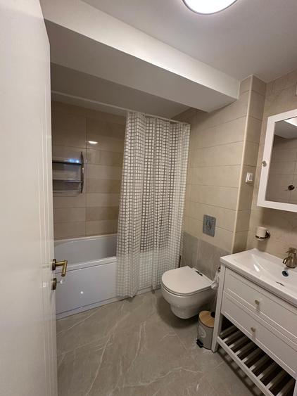 Apartament cu 3 camere decomandat în Nord-Vest
