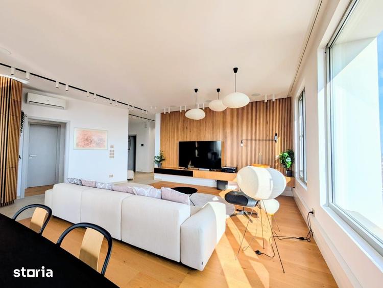 Apartament cu 4 camere în Sud