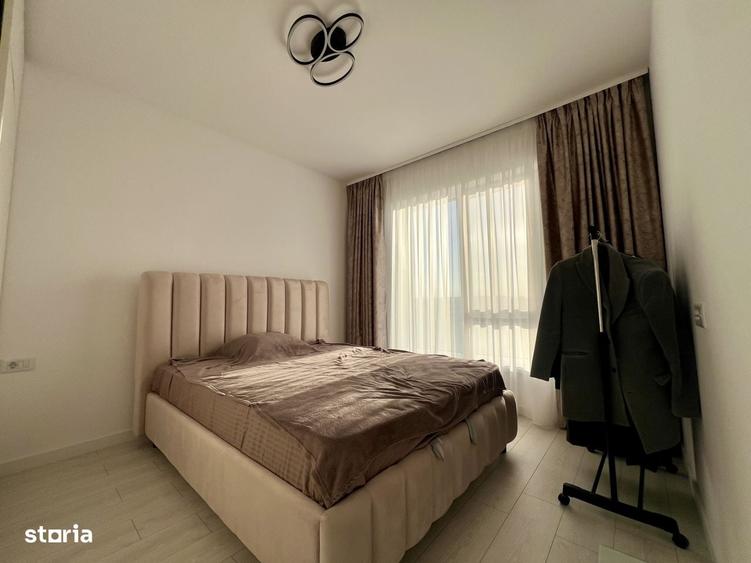 Apartament cu 3 camere semidecomandat în Central