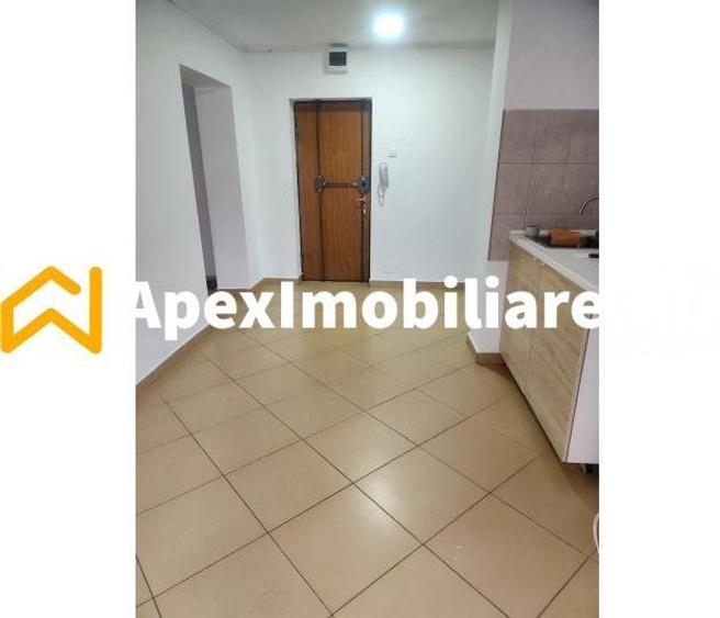 Spațiu comercial, de 51 mp, în Calea Călărașilor