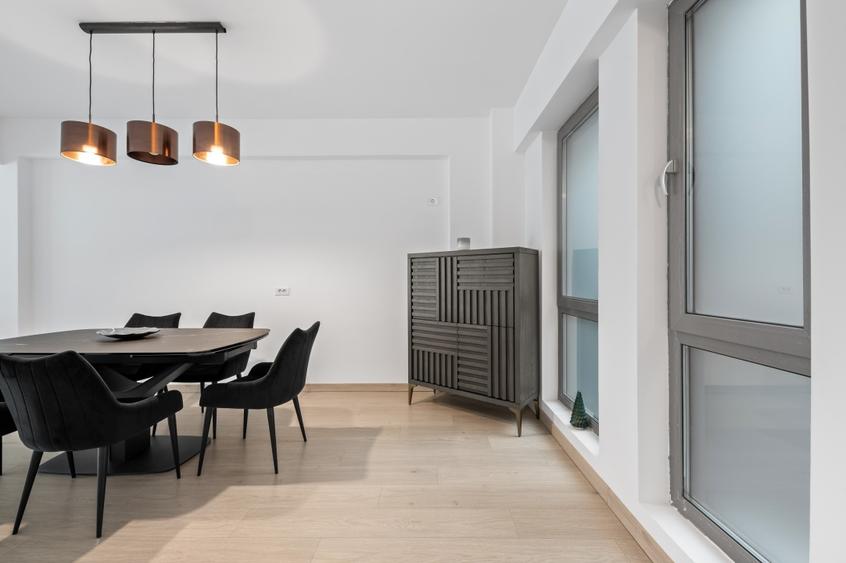 Apartament cu 3 camere decomandat, mobilat în Ștefan cel Mare