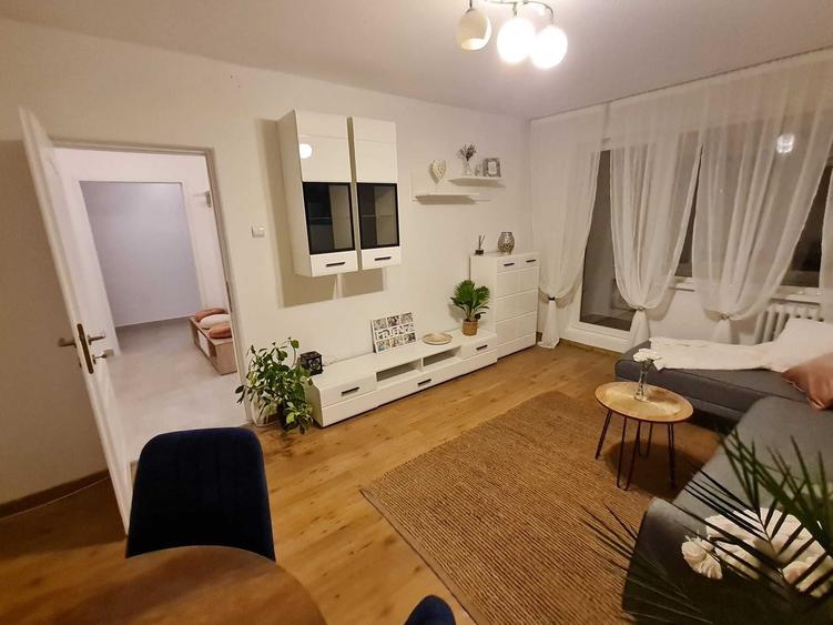 Apartament cu 2 camere decomandat în Sălăjan