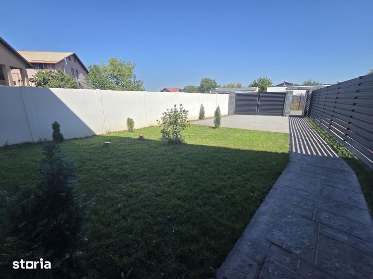 Casă cu 4 camere cu Teren 270 Mp în Central