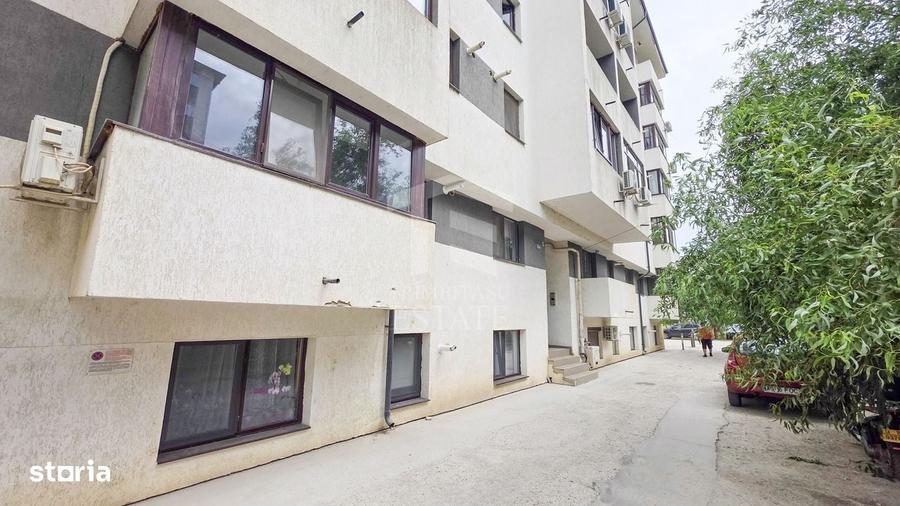 Apartament cu 3 camere decomandat în Dudu