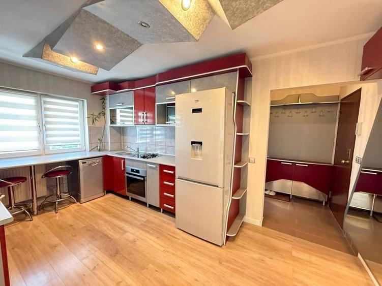 Apartament cu 3 camere în Iosia