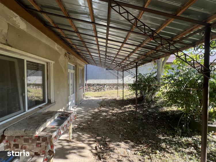 Casă cu 3 camere cu Teren 2557 Mp în Viile Satu Mare