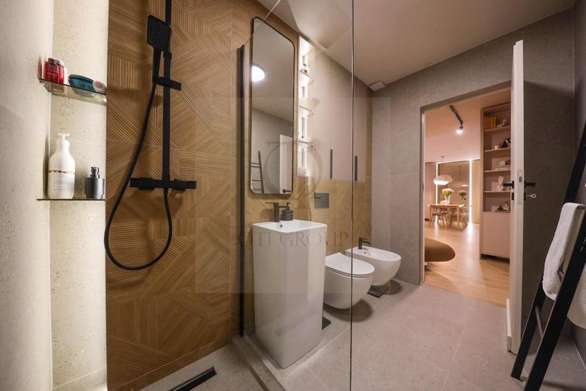 Apartament cu 2 camere semidecomandat, mobilat în Gheorgheni