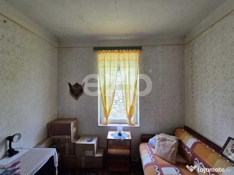 Casă cu 6 camere cu Teren 15524 Mp în Voineasa