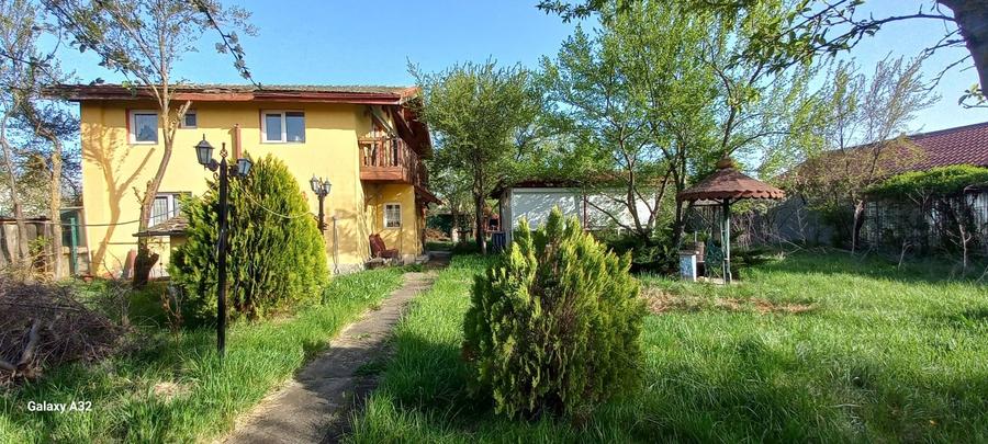 Casă cu 3 camere cu Teren 1000 Mp în Gruiu