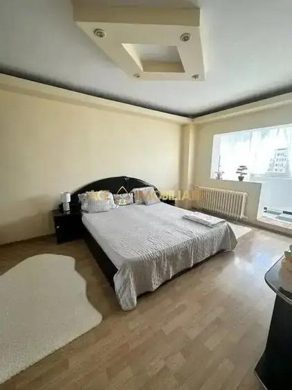 Apartament cu 3 camere decomandat, mobilat în Dristor