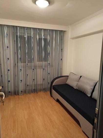 Apartament cu 3 camere decomandat în Nord