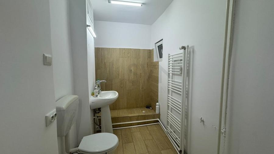 Apartament cu 2 camere decomandat în Colentina