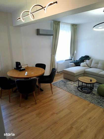 Apartament cu 2 camere semidecomandat în Ultracentral