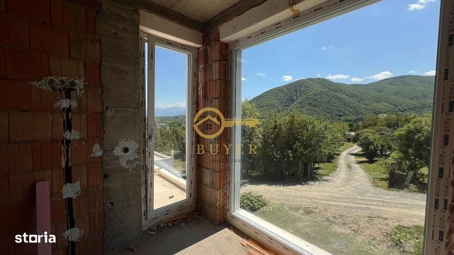 Casă cu 4 camere în Cisnădioara