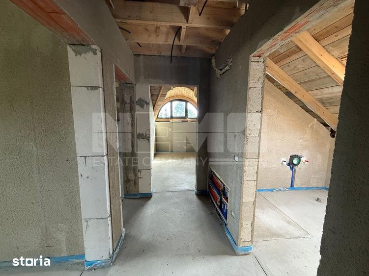 Casă cu 4 camere cu Teren 1000 Mp în Horodnic