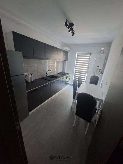 Apartament cu 2 camere decomandat în Cristian