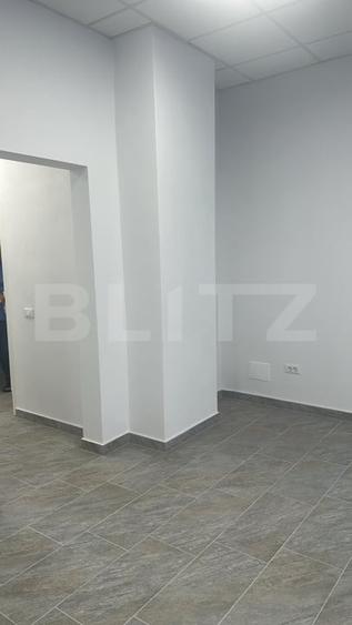 Spațiu comercial, de 25 mp, în Cetate