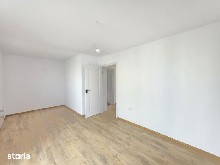 Casă cu 4 camere cu Teren 300 Mp în Sânpetru