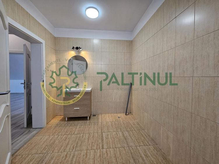 Birou, de 602 mp, în Calea Poplăcii
