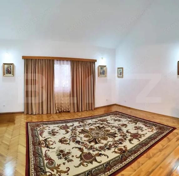 Re?edin?a premium cu poten?ial medical sau business, zona centrala Targovi?te - 15