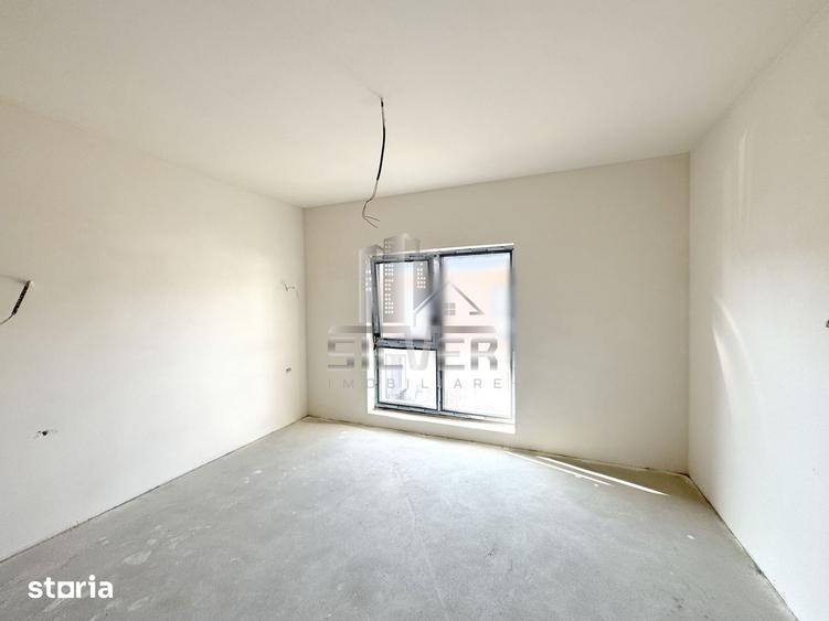 Casă cu 4 camere cu Teren 180 Mp în Florești