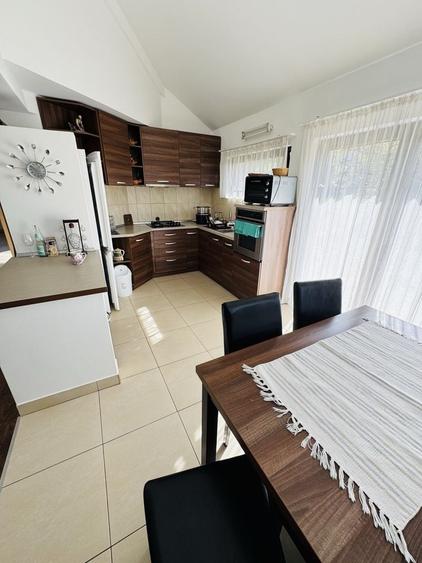 Casă cu 4 camere în Vișea