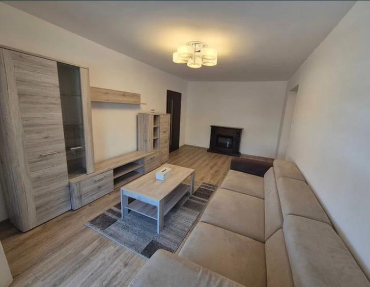 Apartament cu 2 camere semidecomandat în Răcădău