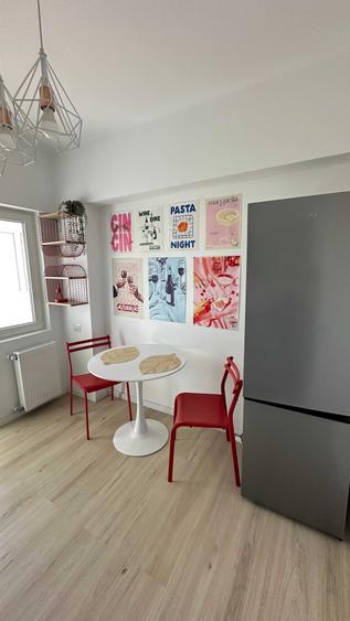 Apartament cu 2 camere decomandat în Prelungirea Ghencea
