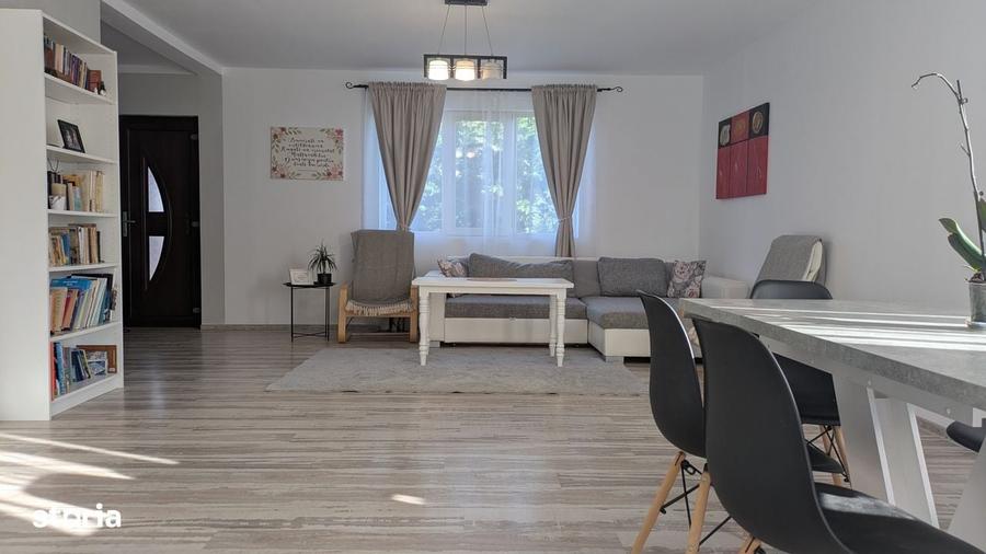 Casă cu 4 camere cu Teren 520 Mp în Vladimirescu
