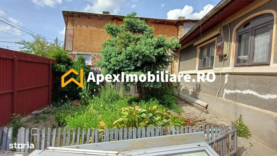 Casă cu 2 camere cu Teren 170 Mp în Petricani