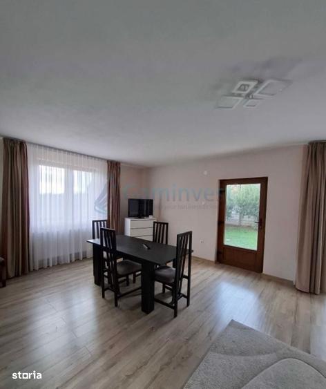 Casă cu 4 camere în Central