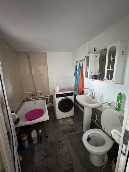 Casă cu 3 camere în Central