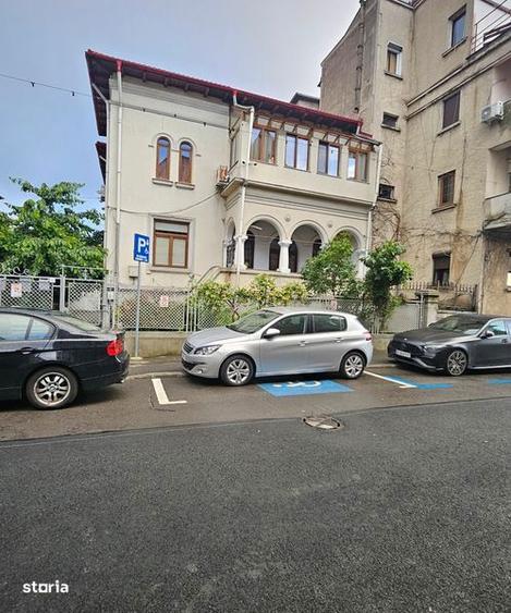 Casă cu 4 camere cu Teren 260 Mp în Cotroceni