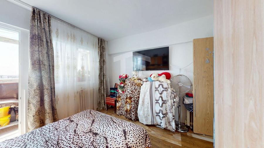 Apartament cu 3 camere decomandat în Rahova