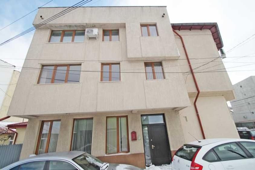 Casă cu 4 camere cu Teren 110 Mp în Stadion