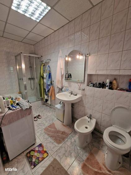 Vand casa singur in curte zona Lazaret - 7