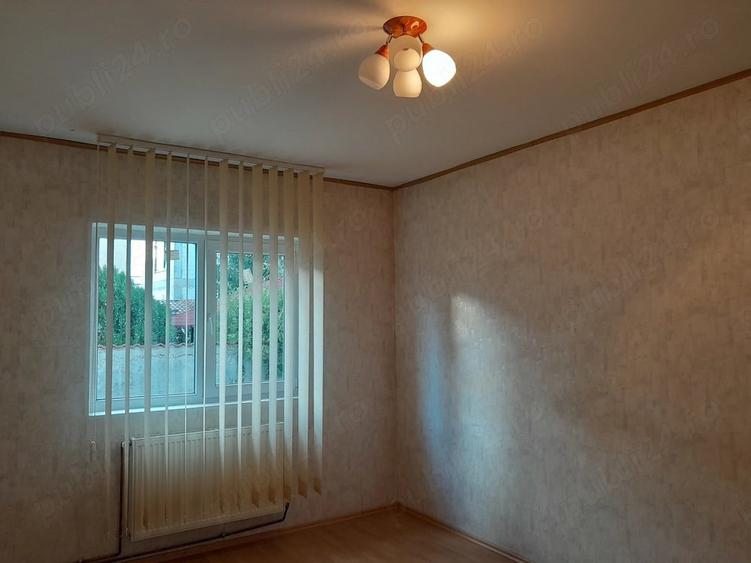 Casă cu 6 camere cu Teren 433 Mp în Micro 3