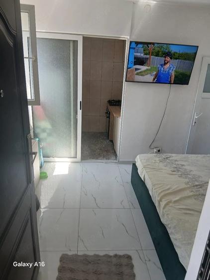 Garsonieră semidecomandată în Rahova